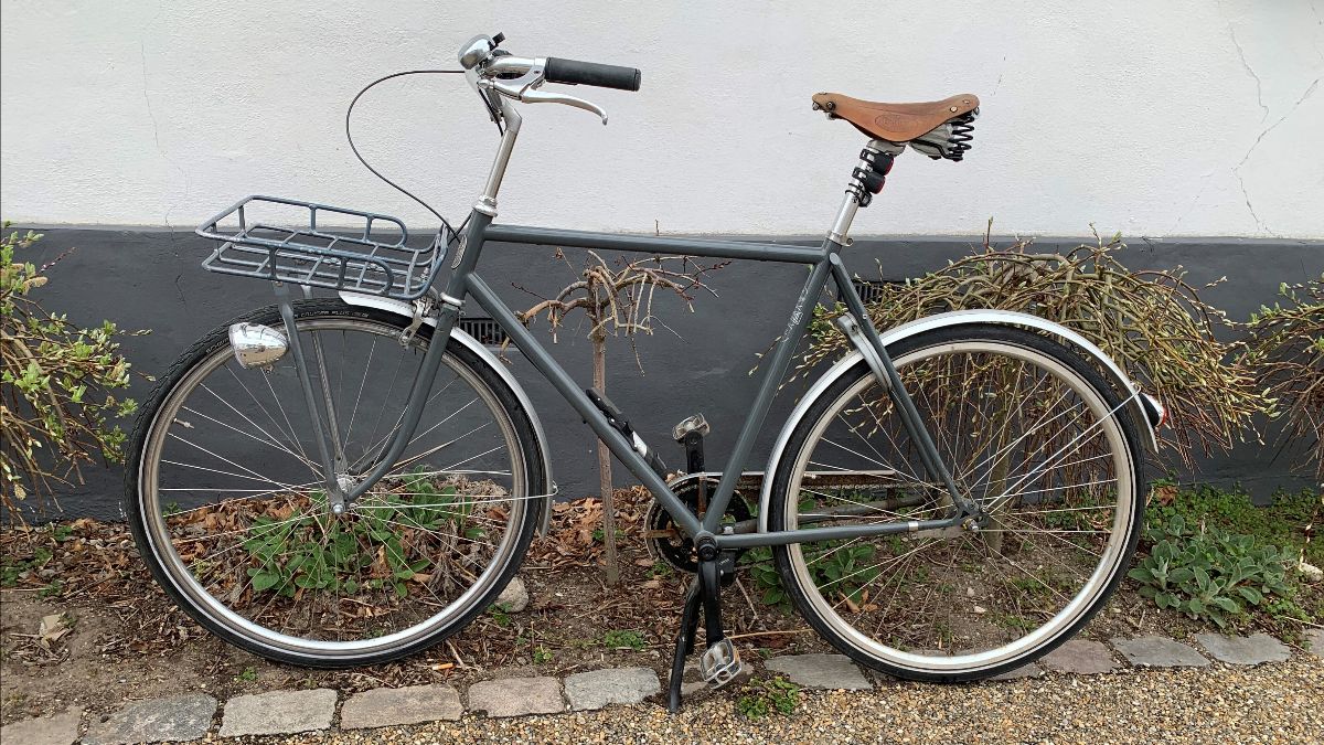 Teaterforedrag, GF og Cykler søges!